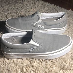 Wild Dove slip-on Vans shoes